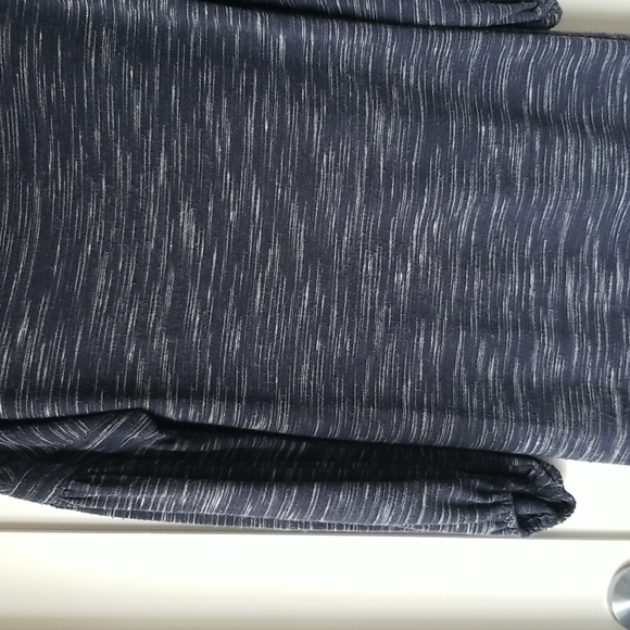 Studio M . Puffy long sleeve dress. Blue. Fits small to medium. Puff sleeves - Picture 3 of 6